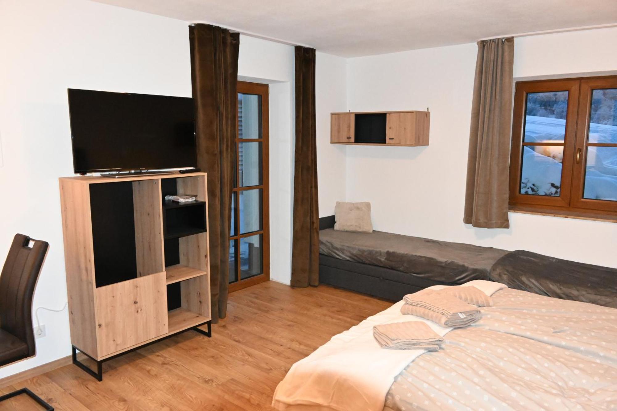 Nicky Apartments And Studios Niederau Exteriör bild