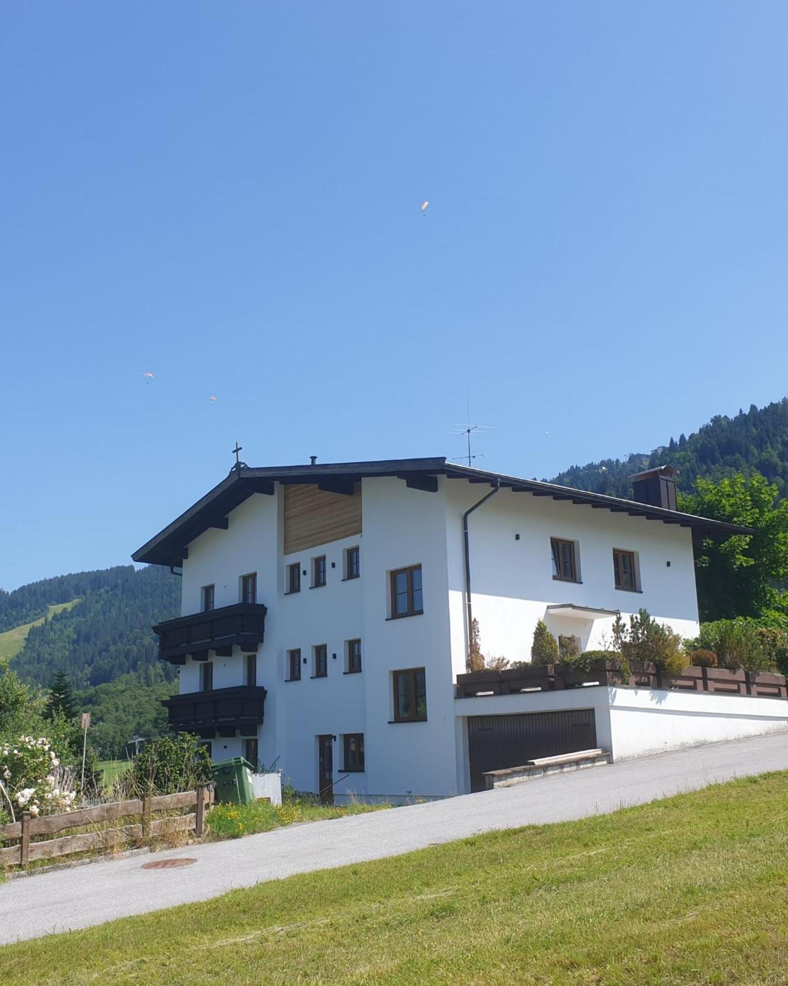 Nicky Apartments And Studios Niederau Exteriör bild