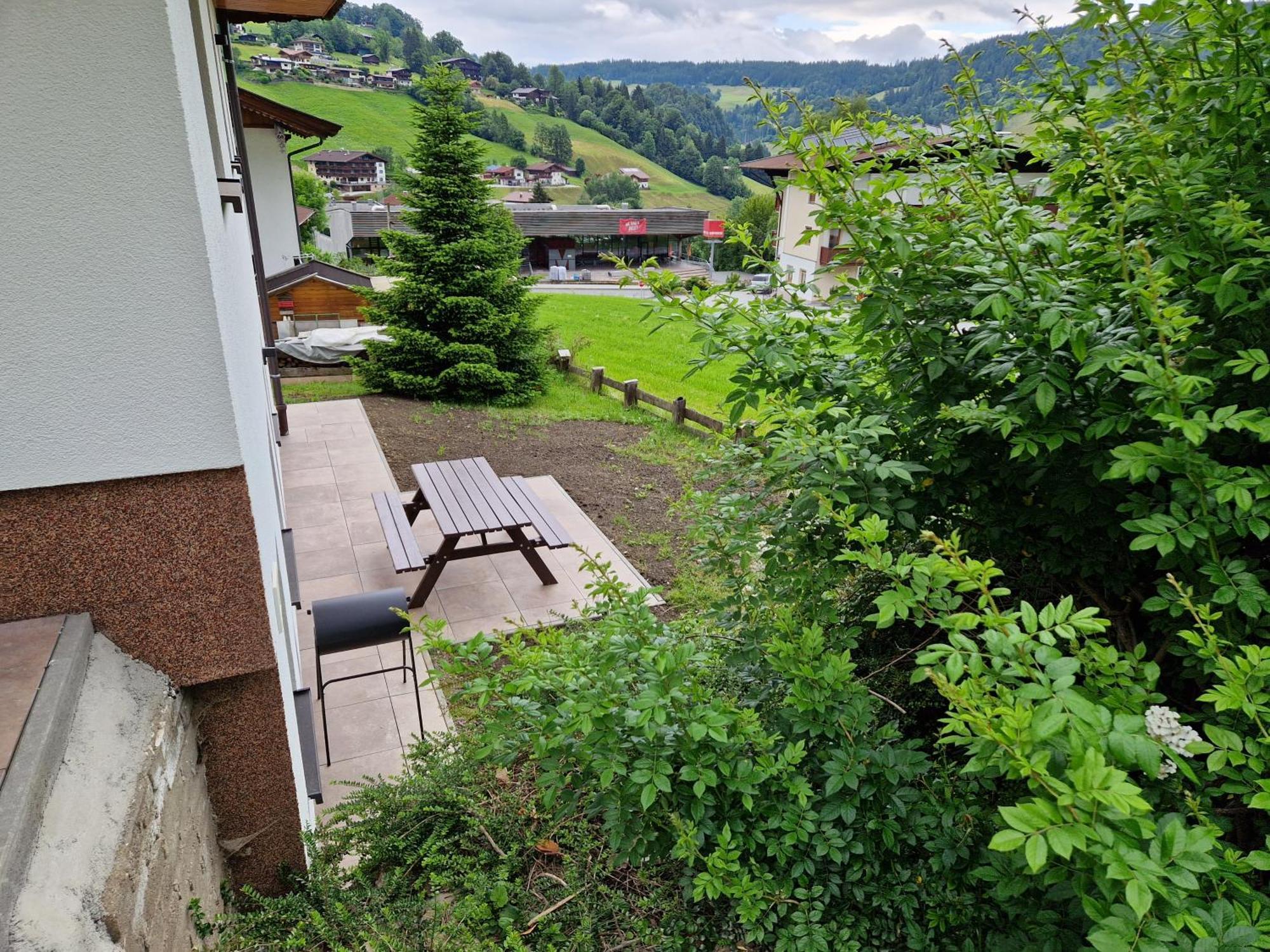 Nicky Apartments And Studios Niederau Exteriör bild