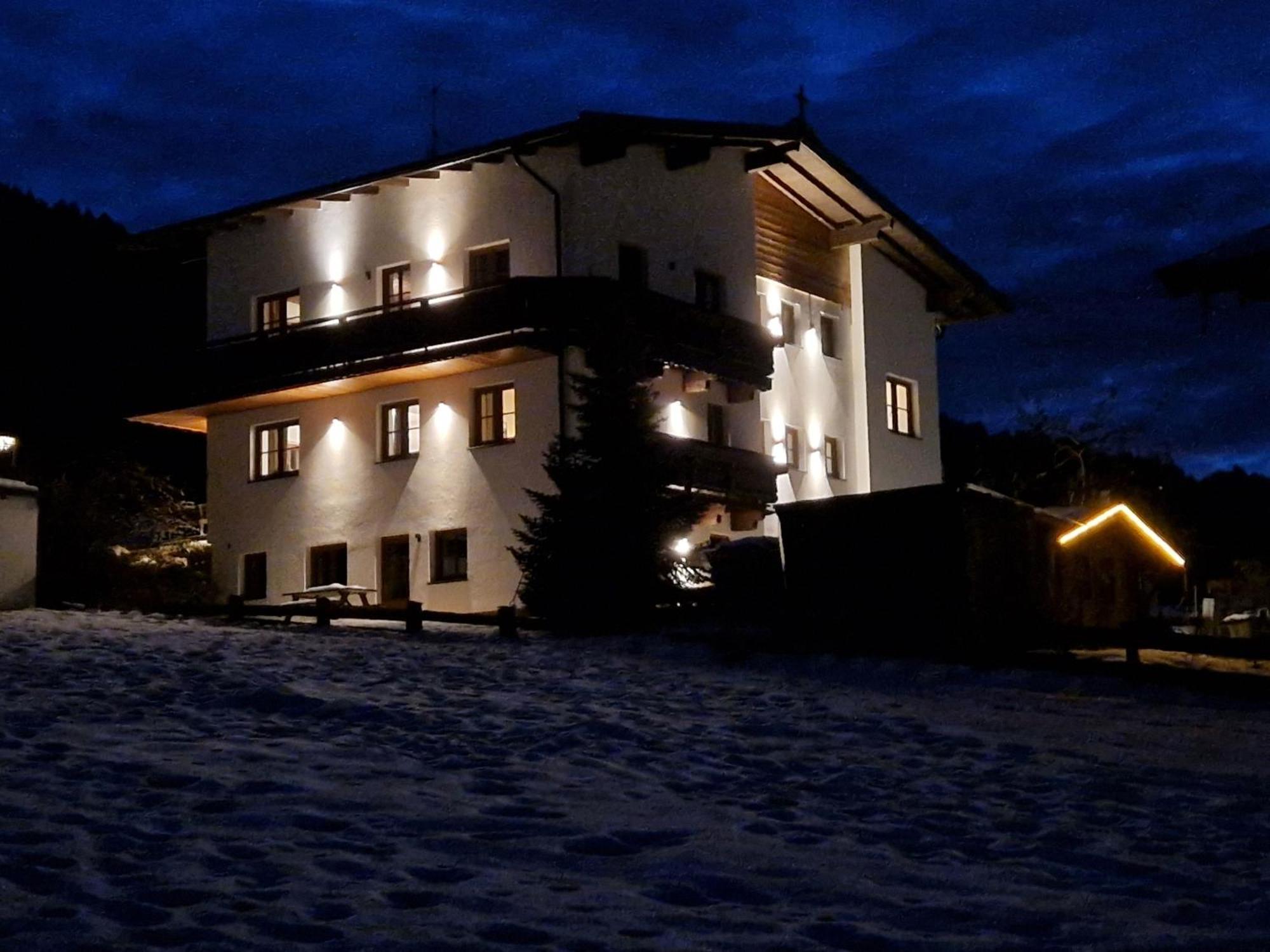 Nicky Apartments And Studios Niederau Exteriör bild
